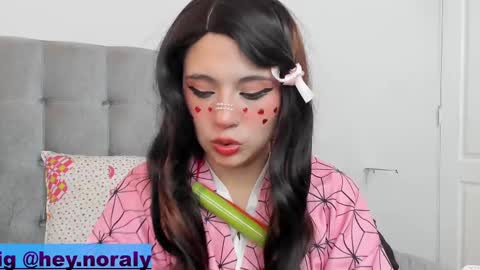 Noraly  online show from 02.14.25