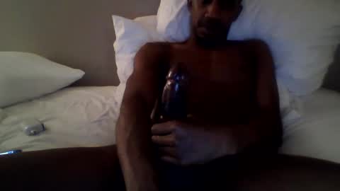 Snapshot of hey_youknowwhyimhere chatting on 02.19.25 hey_youknowwhyimhere online show from 02.19.25