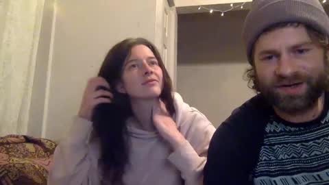 Snapshot of heytheretigers chatting on 12.09.24 Lollie Bam Tesoro online show from 12.09.24