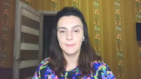 Snapshot of heyy_baddie chatting on 06.21.26 Heyy baddie online show from 06.21.26