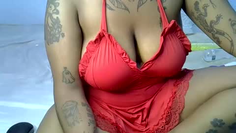 Snapshot of heyybanan chatting on 03.09.25 heyybanan online show from 03.09.25