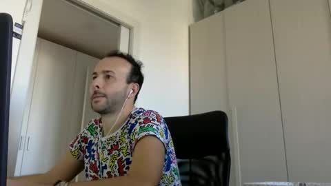 hhombre online show from 11.03.25