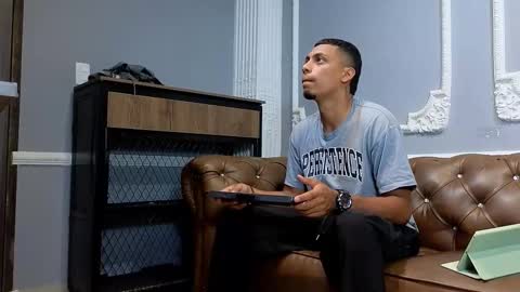 Snapshot of hiancash chatting on 01.12.26 hiancash online show from 01.12.26