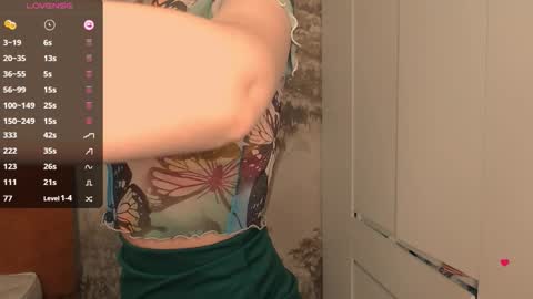 Hiaru online show from 11.23.25