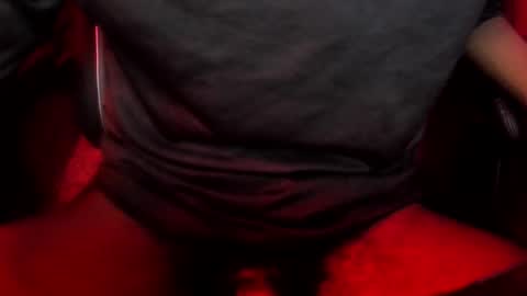 Snapshot of hickstj57 chatting on 01.14.26 ishow2cumforU online show from 01.14.26