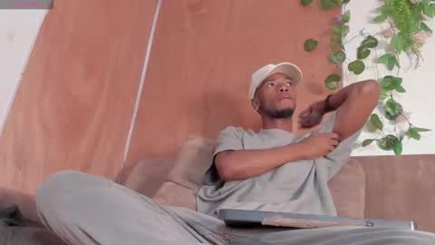 Snapshot of higger_dick chatting on 01.16.26 higger_dick online show from 01.16.26