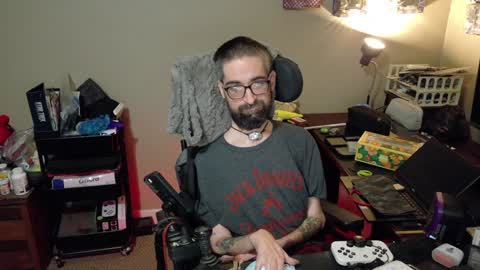 Snapshot of highpriest_belial chatting on 01.12.25 James Belial online show from 01.12.25