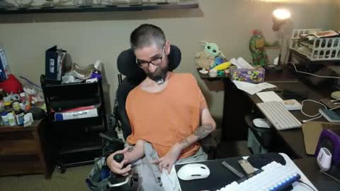 Snapshot of highpriest_belial chatting on 09.26.25 James Belial online show from 09.26.25