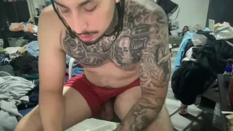 Snapshot of hihello400 chatting on 10.10.25 hihello400 online show from 10.10.25