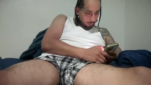 Snapshot of hihello400 chatting on 10.11.25 hihello400 online show from 10.11.25