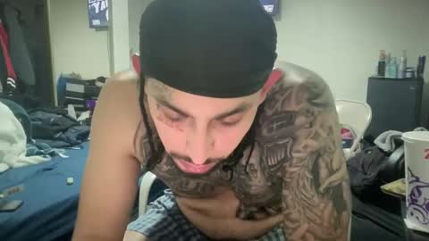 hihello7777 online show from 12.18.25