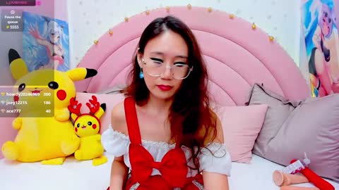 Snapshot of hikori_ chatting on 12.24.24 Hikori online show from 12.24.24