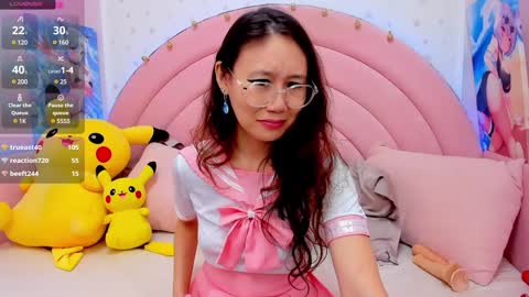 Snapshot of hikori_ chatting on 01.24.25 Hikori online show from 01.24.25