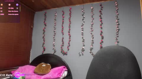 hilaril18 online show from 01.11.26