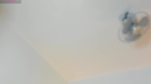 Snapshot of hilary_tailor chatting on 02.16.26 hilary_tailor online show from 02.16.26