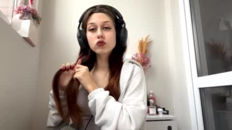 Hi Im Elizabeth online show from 10.09.25