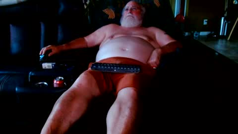Snapshot of hillbillydan chatting on 06.22.26 hillbillydan online show from 06.22.26