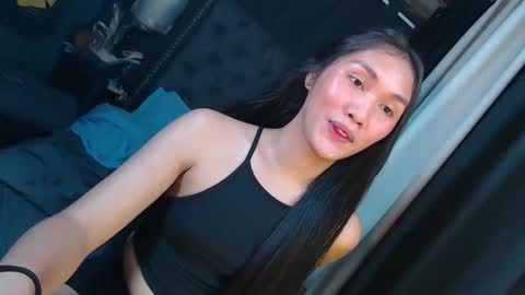 Snapshot of himarika chatting on 01.09.25 yuricah online show from 01.09.25