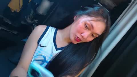 Snapshot of himarika chatting on 01.13.25 yuricah online show from 01.13.25