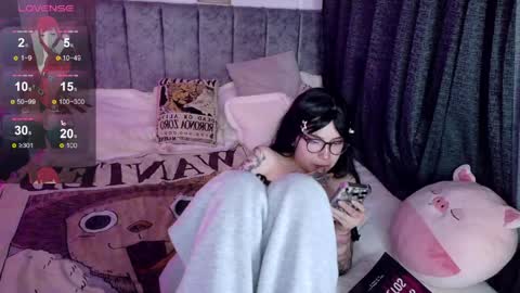 Snapshot of himiko_08 chatting on 05.23.26 Inori Independent model online show from 05.23.26