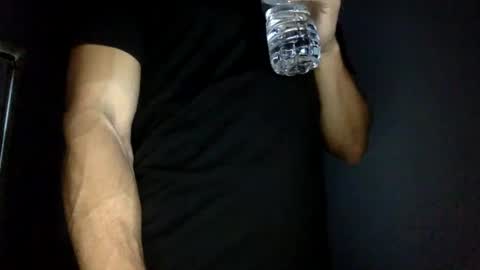 himmynuetronn online show from 10.02.25