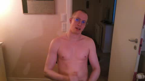 Snapshot of himynameispradbitt chatting on 04.06.26 Boris Johnson online show from 04.06.26