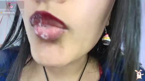 hinata online show from 12.01.25