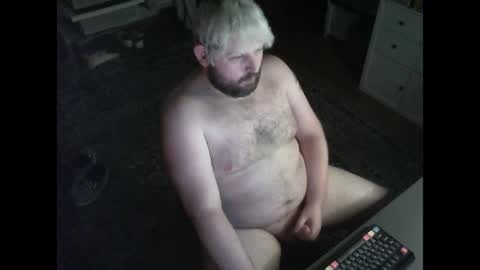 Snapshot of hipguy91 chatting on 05.30.26 hipguy91 online show from 05.30.26