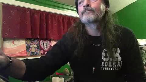Snapshot of hippiedad333 chatting on 04.23.26 hippiedad333 online show from 04.23.26