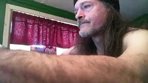 Snapshot of hippiedad333 chatting on 05.01.26 hippiedad333 online show from 05.01.26