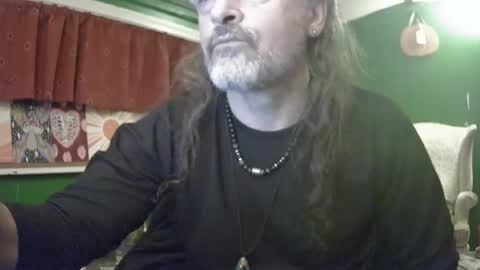 Snapshot of hippiedad333 chatting on 05.24.26 hippiedad333 online show from 05.24.26
