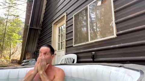 Hippie Jijm online show from 03.08.25