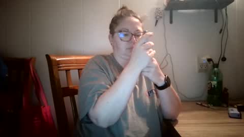 Bella online show from 10.22.25