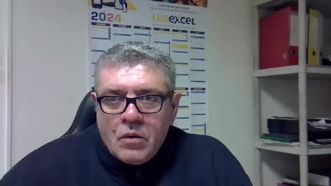 Snapshot of hippopotame17 chatting on 12.18.24 hippo online show from 12.18.24