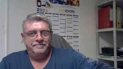 Snapshot of hippopotame17 chatting on 12.24.24 hippo online show from 12.24.24