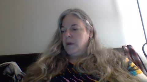 Snapshot of hippysnewhere chatting on 07.25.26 hippysnewhere online show from 07.25.26