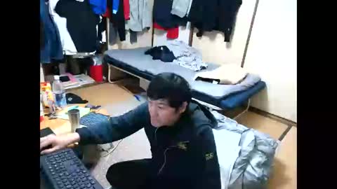 Snapshot of hiro110 chatting on 01.01.25 hiro110 online show from 01.01.25