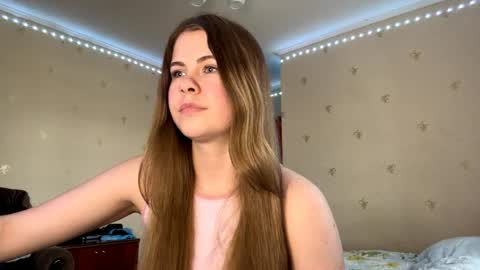 I am Amy ntmu Lets hit 10 Thumbs Up together online show from 04.01.26