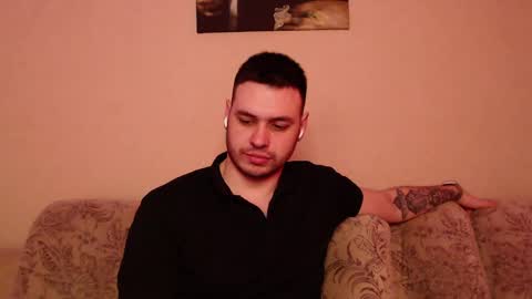 Snapshot of hisoka_morow_ chatting on 04.02.26 Hisoka online show from 04.02.26
