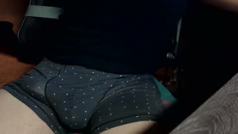 hispanicguy10 online show from 09.24.25