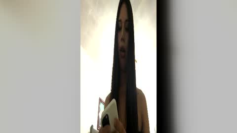 Snapshot of hoe_freesia chatting on 06.30.26 hoe_freesia online show from 06.30.26