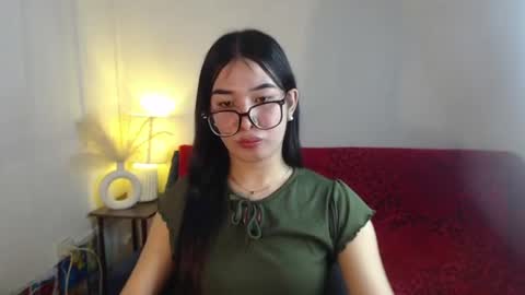Snapshot of hoe_freesia chatting on 07.01.26 hoe_freesia online show from 07.01.26
