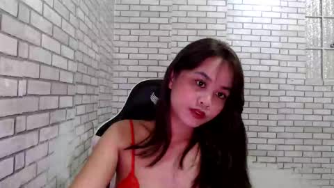 Snapshot of hoelylunox chatting on 05.12.26 Lunox3 online show from 05.12.26