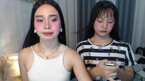 Snapshot of hoelymolly chatting on 05.06.26 hoelymolly online show from 05.06.26