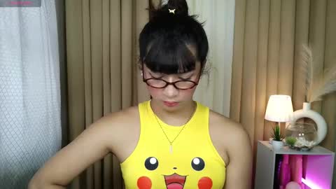 Snapshot of hoelymorri chatting on 01.12.26 Hoelymorri online show from 01.12.26