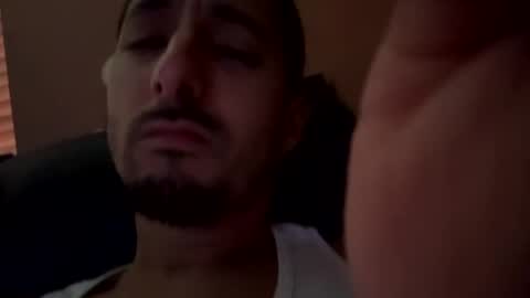 hoeskii online show from 10.04.25