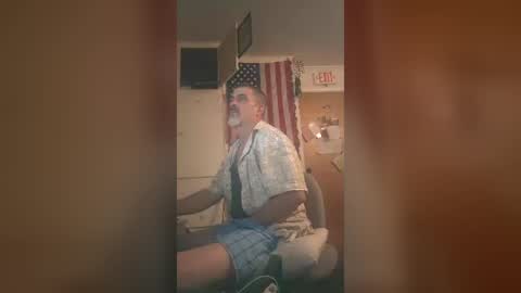 Snapshot of hoglegg99384194 chatting on 06.19.26 hoglegg99384194 online show from 06.19.26