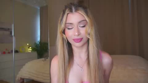 Moni Monica online show from 03.26.26