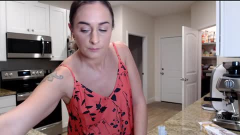 Holi Hurricane online show from 03.27.26