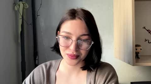 Sofia online show from 04.12.26